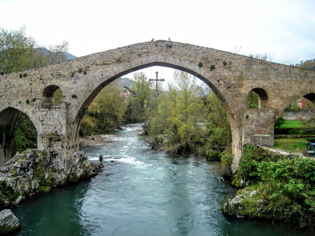 Puente Romano de Cangas de Onís